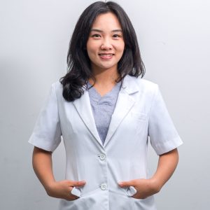 drg.-Shirly-Christian-(-Dokter-gigi-umum)